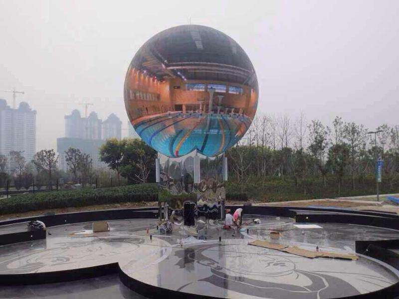 Outdoor LED spherical screen