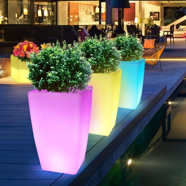 LED urtepotte udendørs | Plast led blomsterpotter lyser op potter lyspotte PE materiale og høj firkantet form RGB LED planter LED blomsterpotte