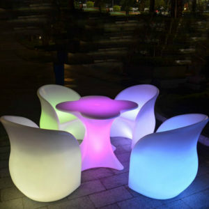 Meubles LED | Les ensembles de patio de jardin de rvb 16 couleurs ont mené des meubles ont mené des chaises ont mené la table légère rechargeable