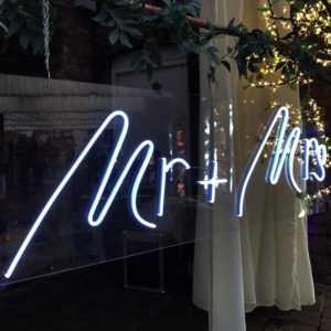 Mr Mrs led neon | mr mrs Sign Wall Large Acrylic Welcome Wedding Signs Custom Neon Signs for Bedrooms